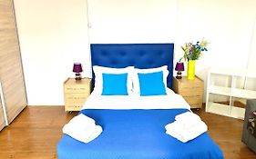 Classic Chiado 1 - Central Guest House Room With Shared Bathroom